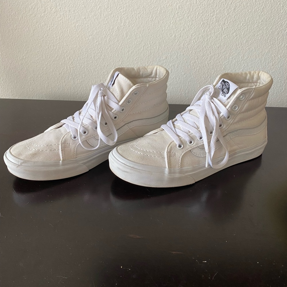 Vans old skool hi top sneaker in off-white. Women’s size 9